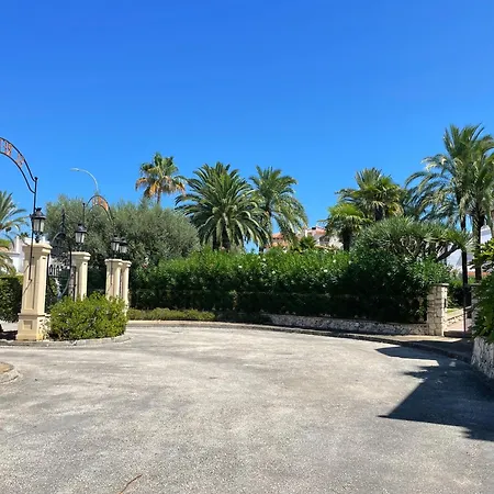 Marina * Denia